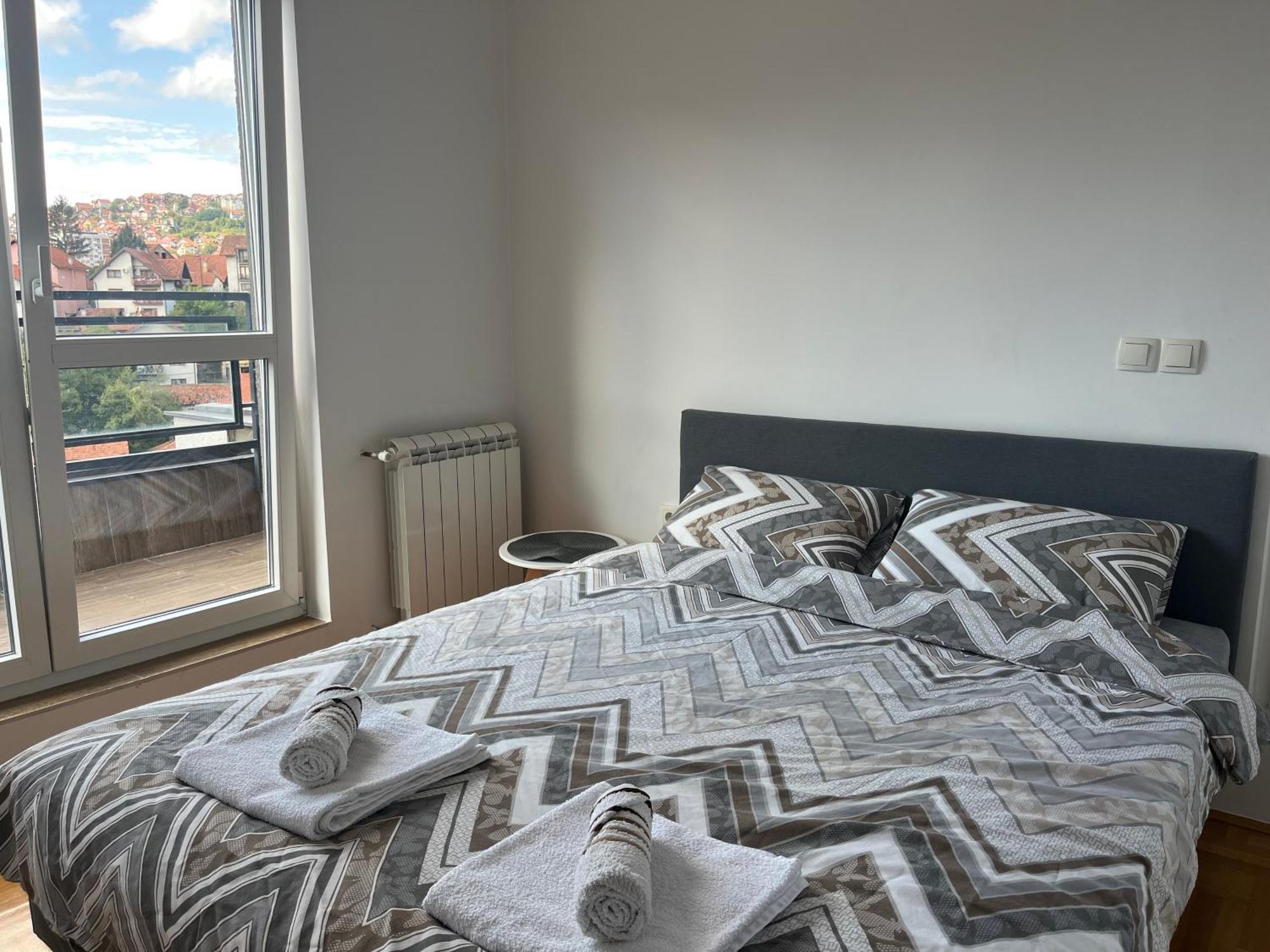 Penthouse Lejlighed Užice Eksteriør billede